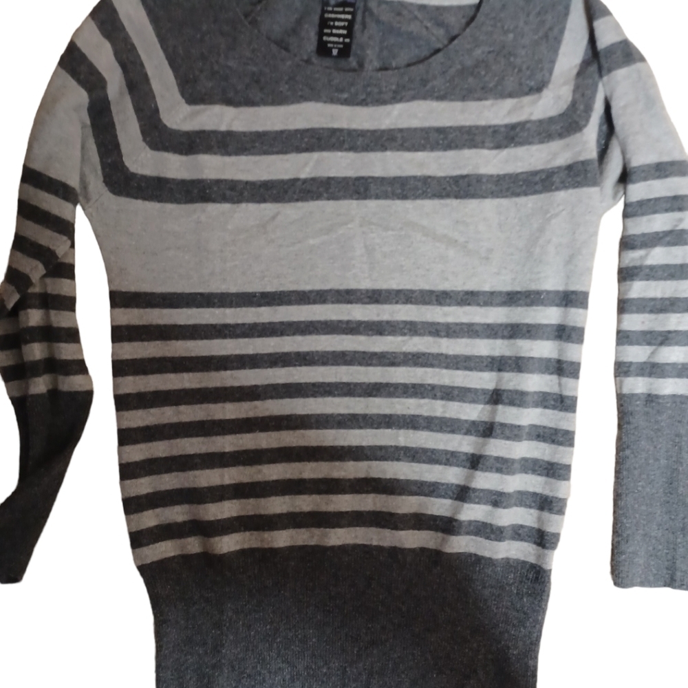 Tallulah cashmere sweater xs